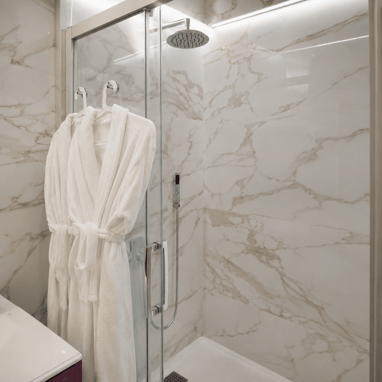 Luxury with Panoramic Bathtub