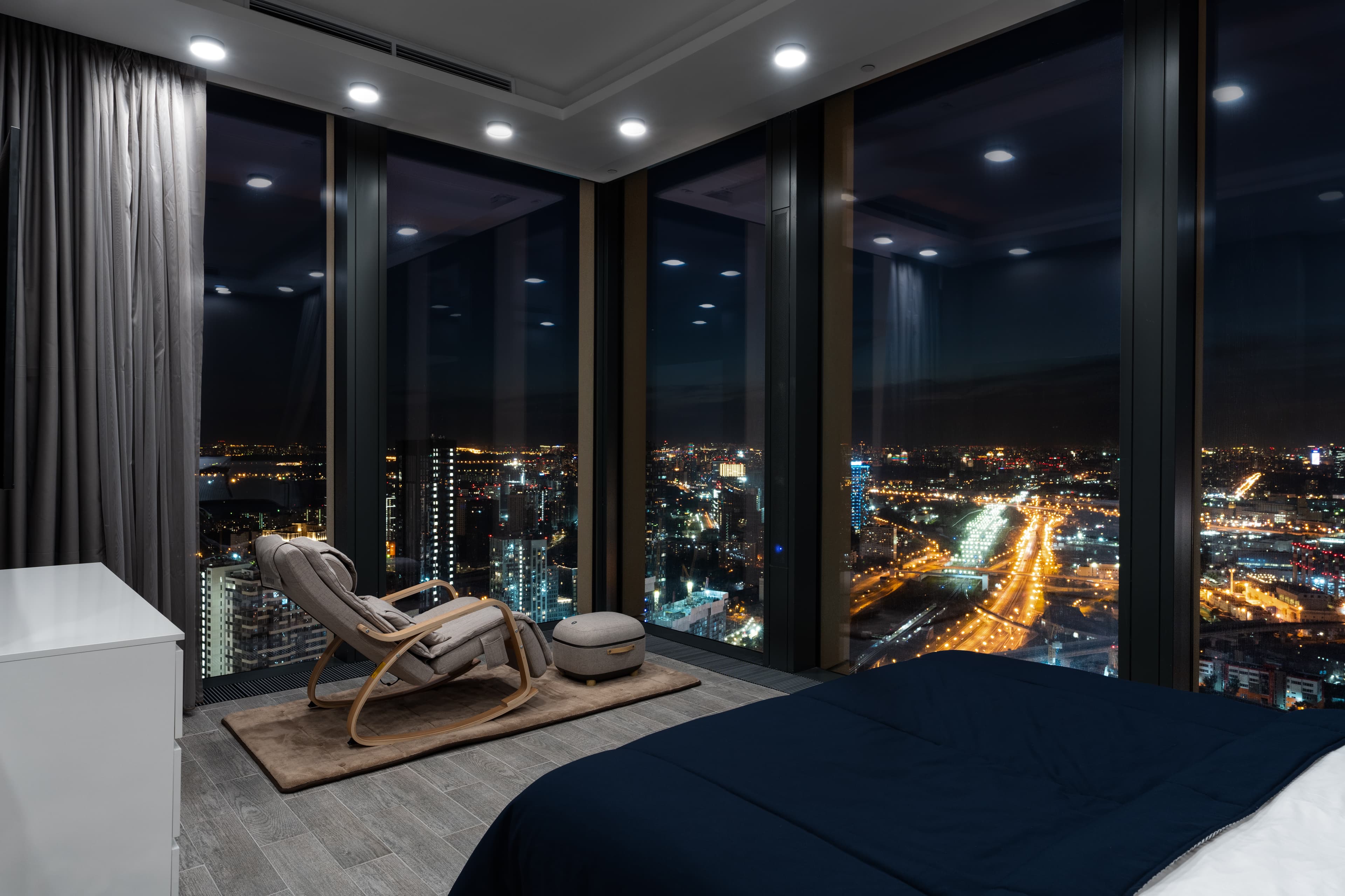 Luxury Panoramic Bathtub