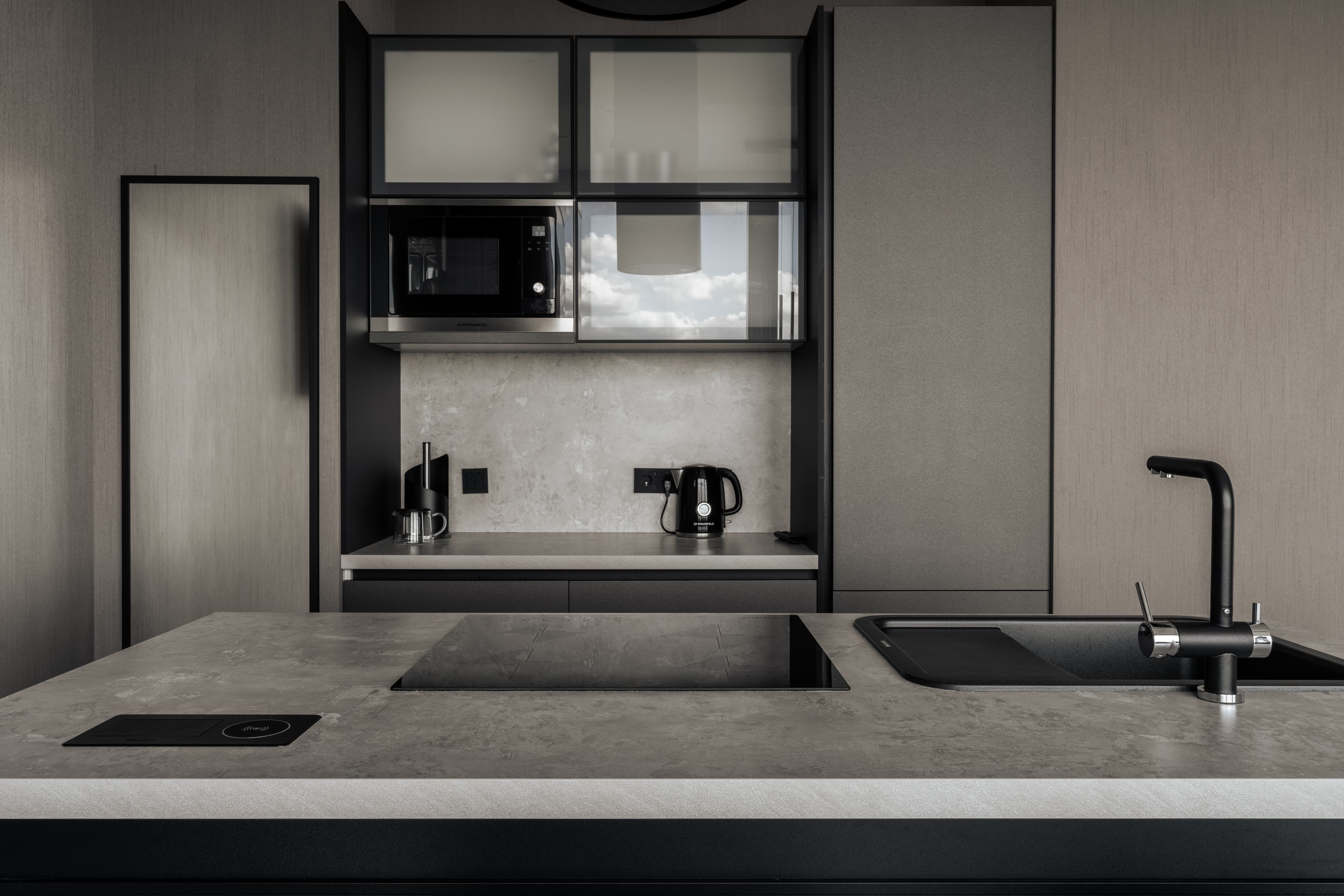 Luxury Panoramic Bathtub