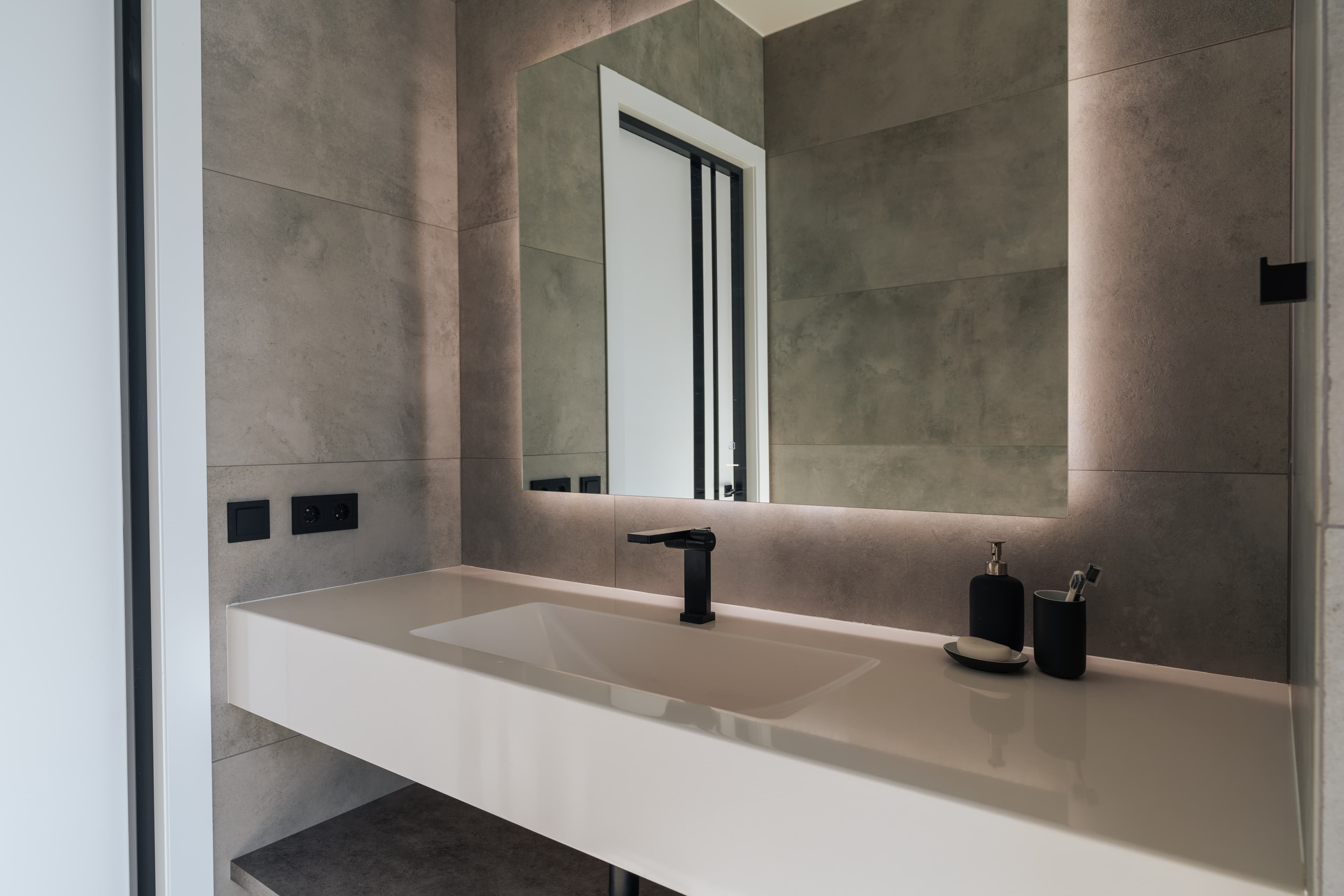 Luxury Panoramic Bathtub